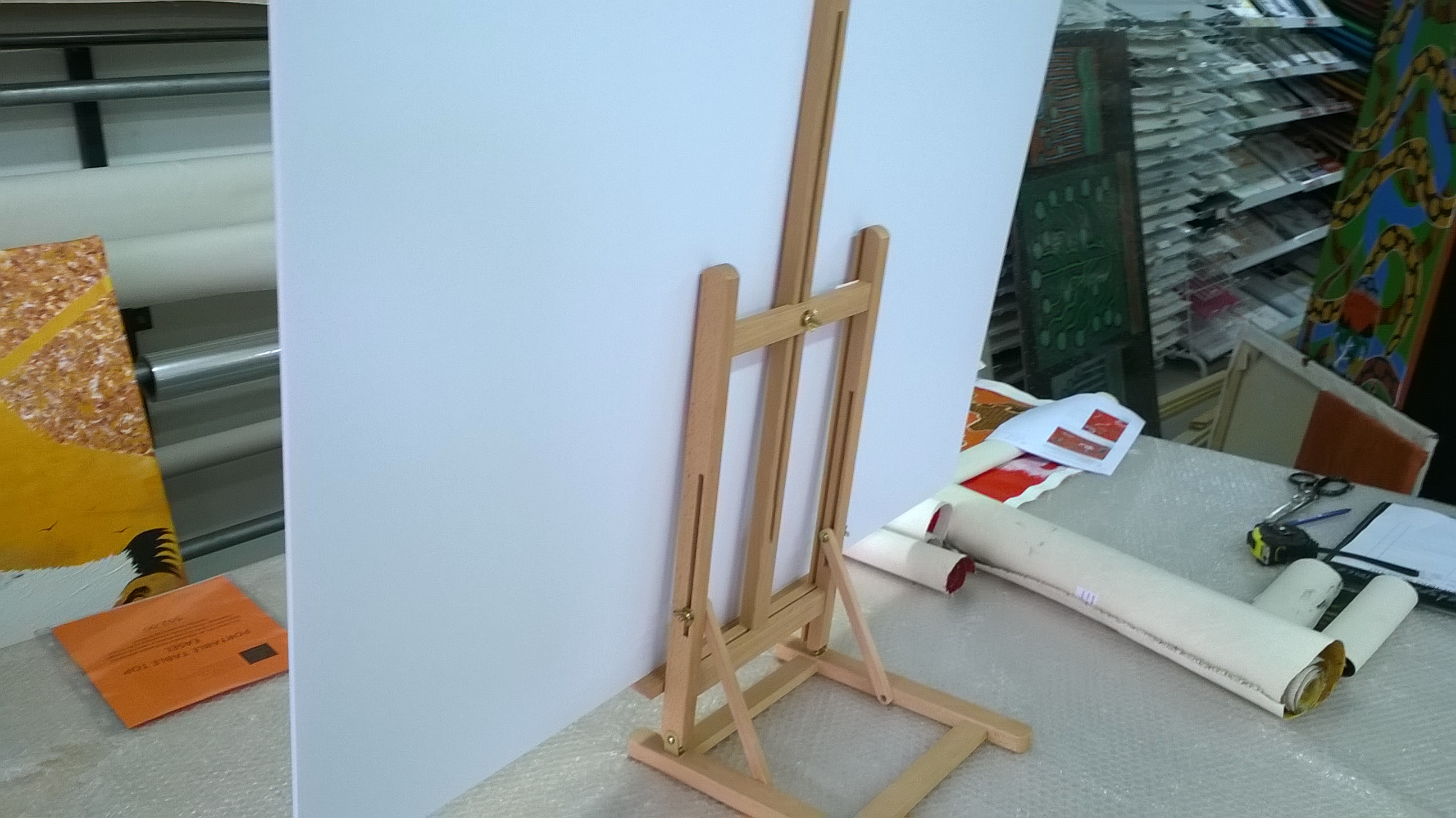Easel Hire Melbourne from Art Show Partitioning